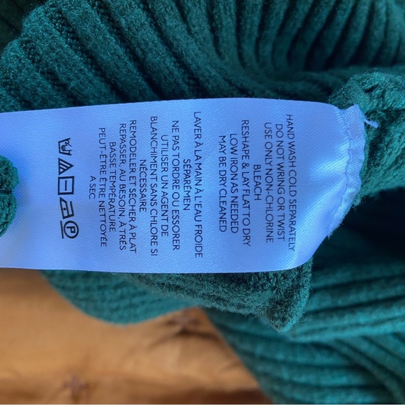 Anthropologie bat wing sweater - Picture 3 of 4